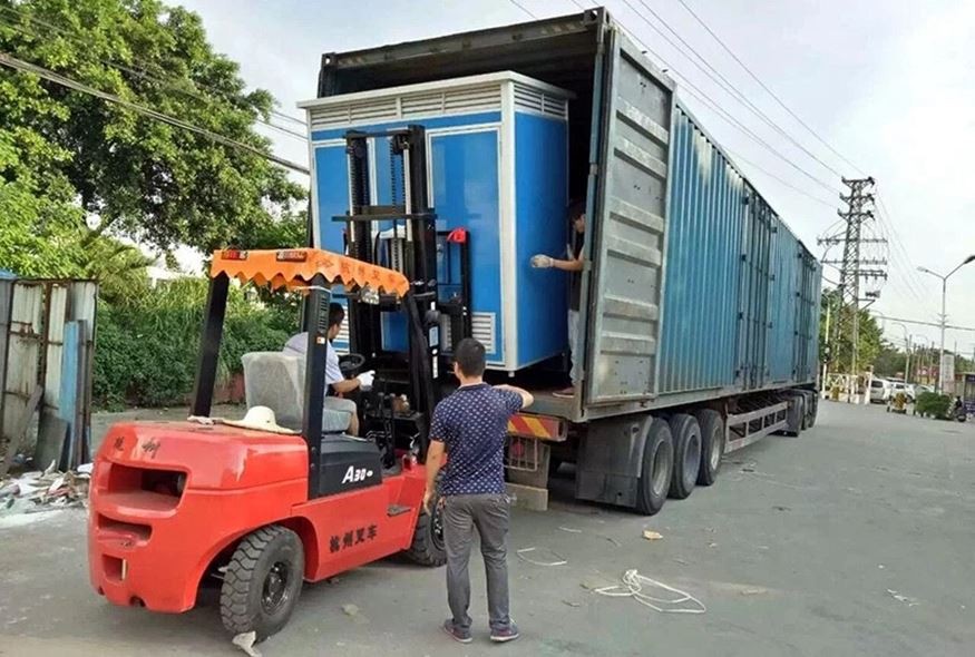 mobile portable toilet